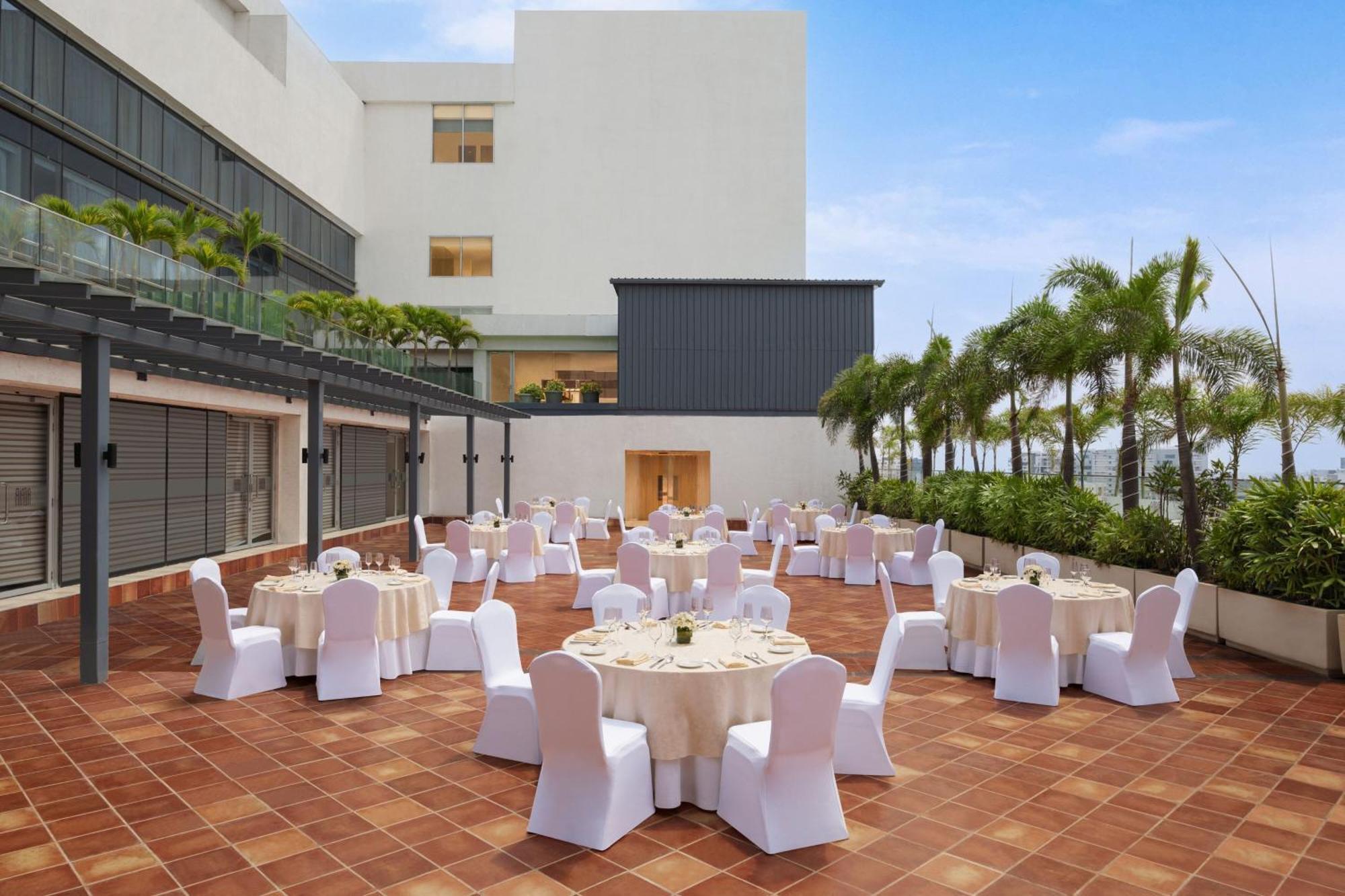 Marriott Executive Apartments Hajdarabad Zewnętrze zdjęcie